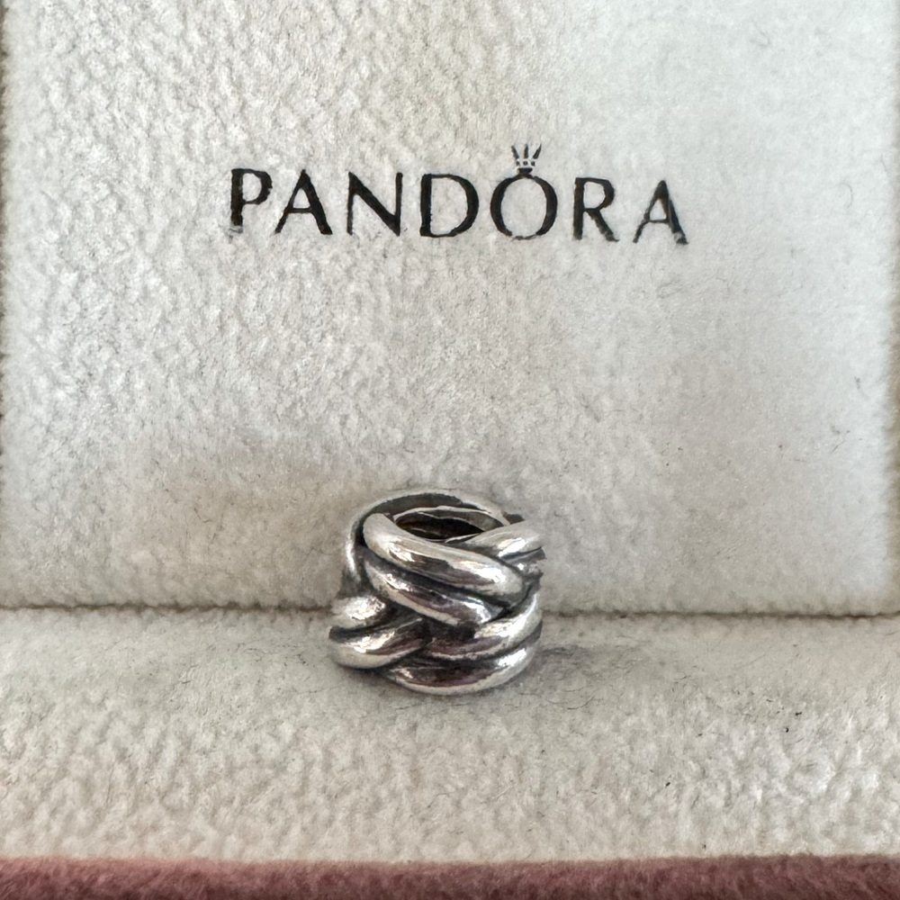 Pandora Twist Knot Charm
